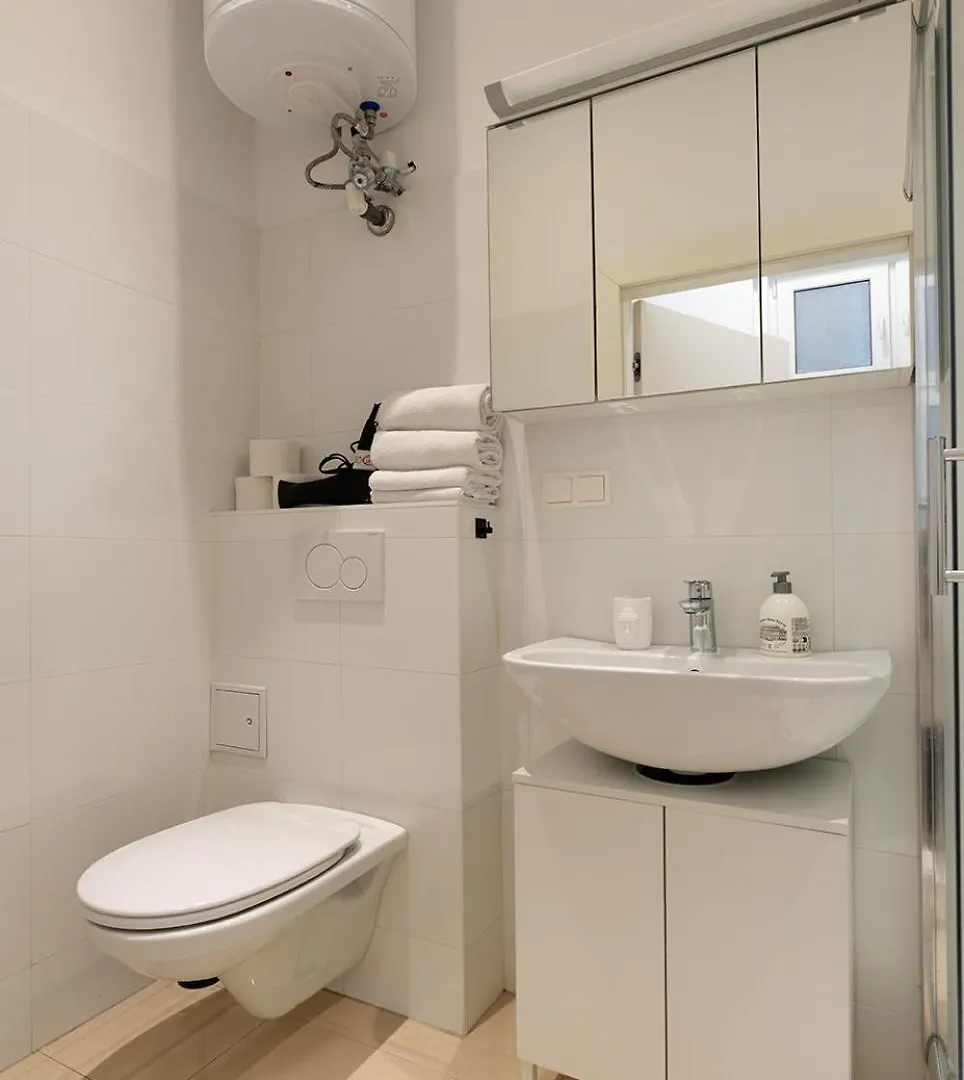 Schoenes Studio In Zentrumsnaehe Vienna Apartment